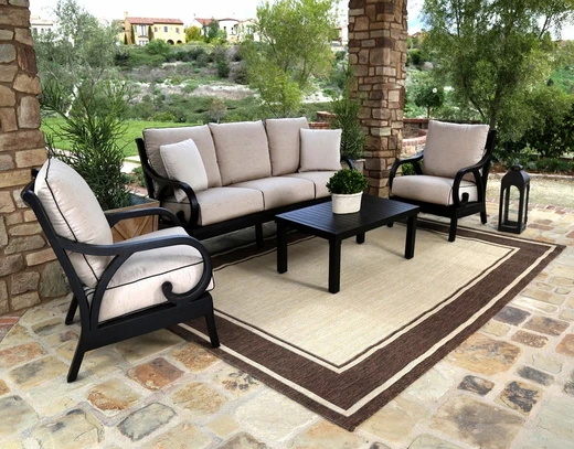 Where to Find the Best Outdoor Furniture Store in La Costa