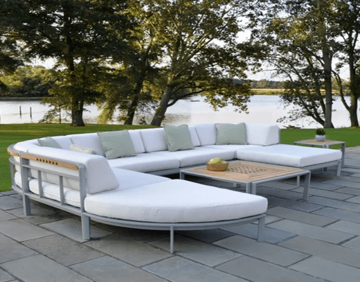 What to Expect from the Best Outdoor Furniture Provider in Solana Beach