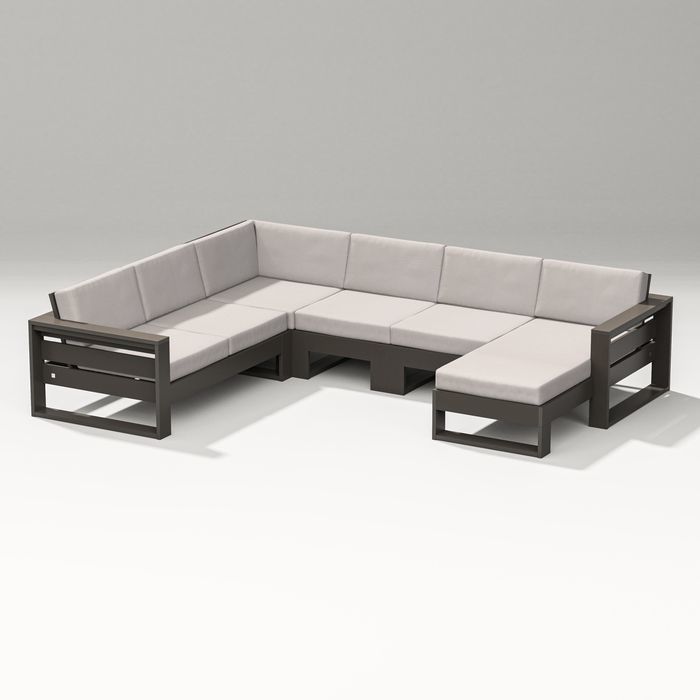 Latitude Corner Sectional With Right Chaise
