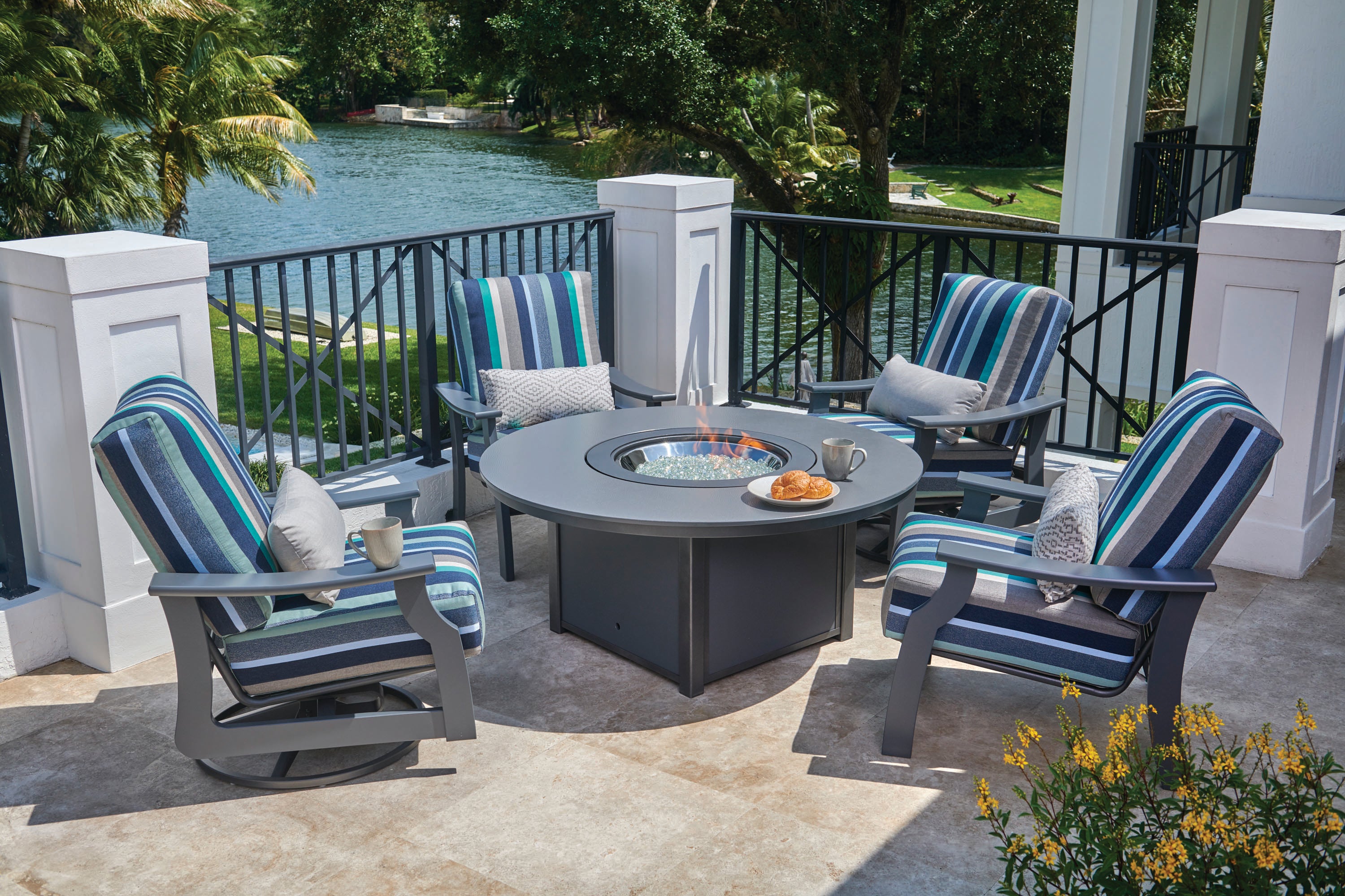 St. Catherine Swivel Rocker w/ Polymer Arms