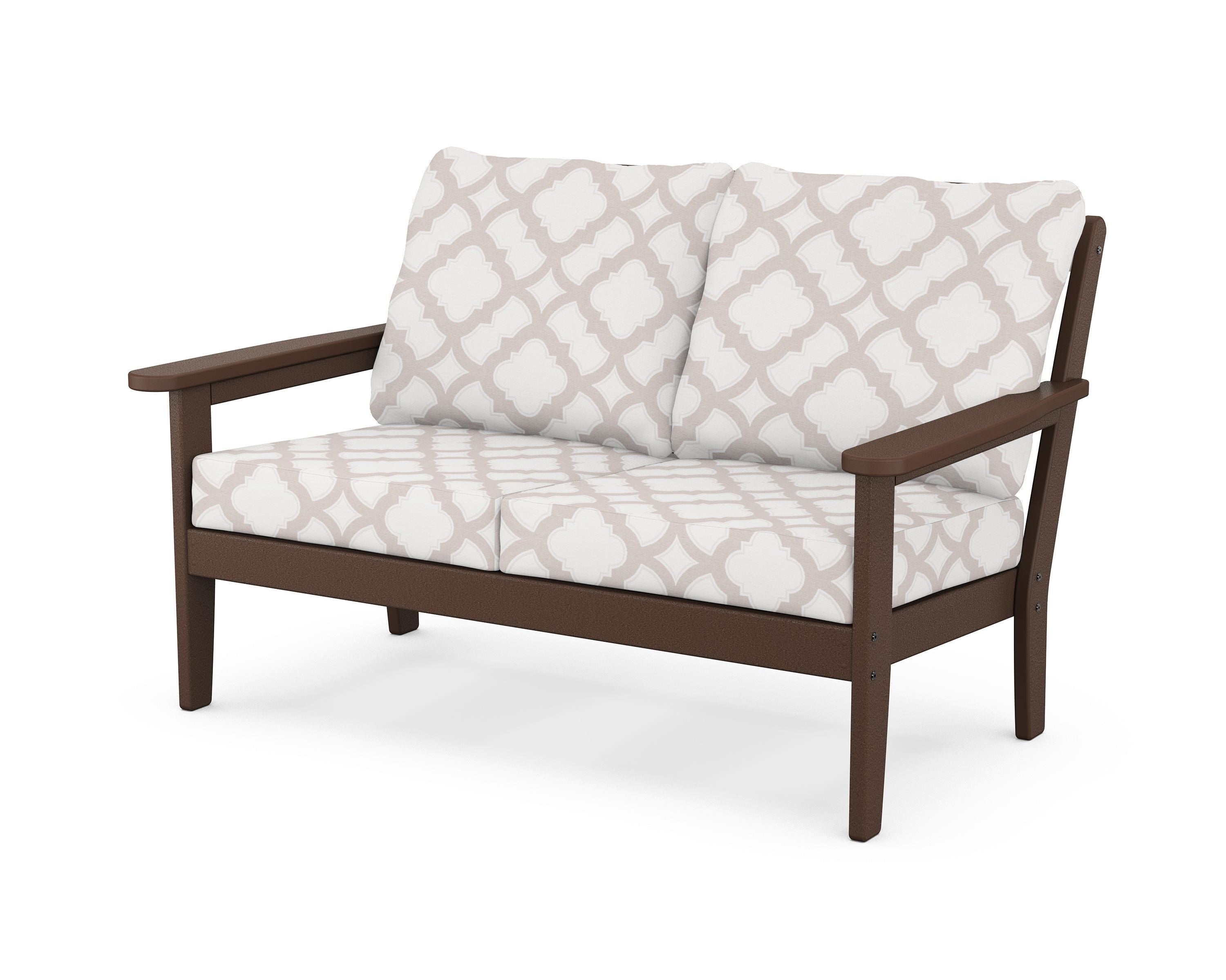 Country Living Cottage Deep Seating Loveseat in Mahogany / Trellis Dune Burlap