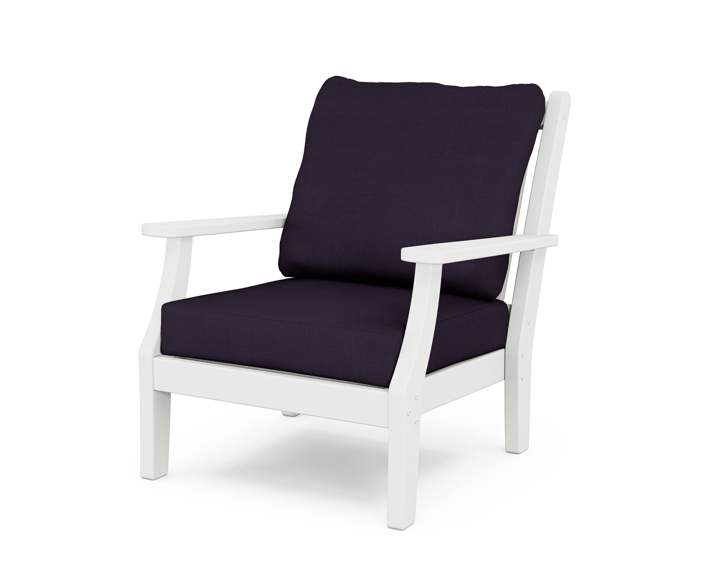 Country Living Wovendale Deep Seating Chair in White / Navy Linen