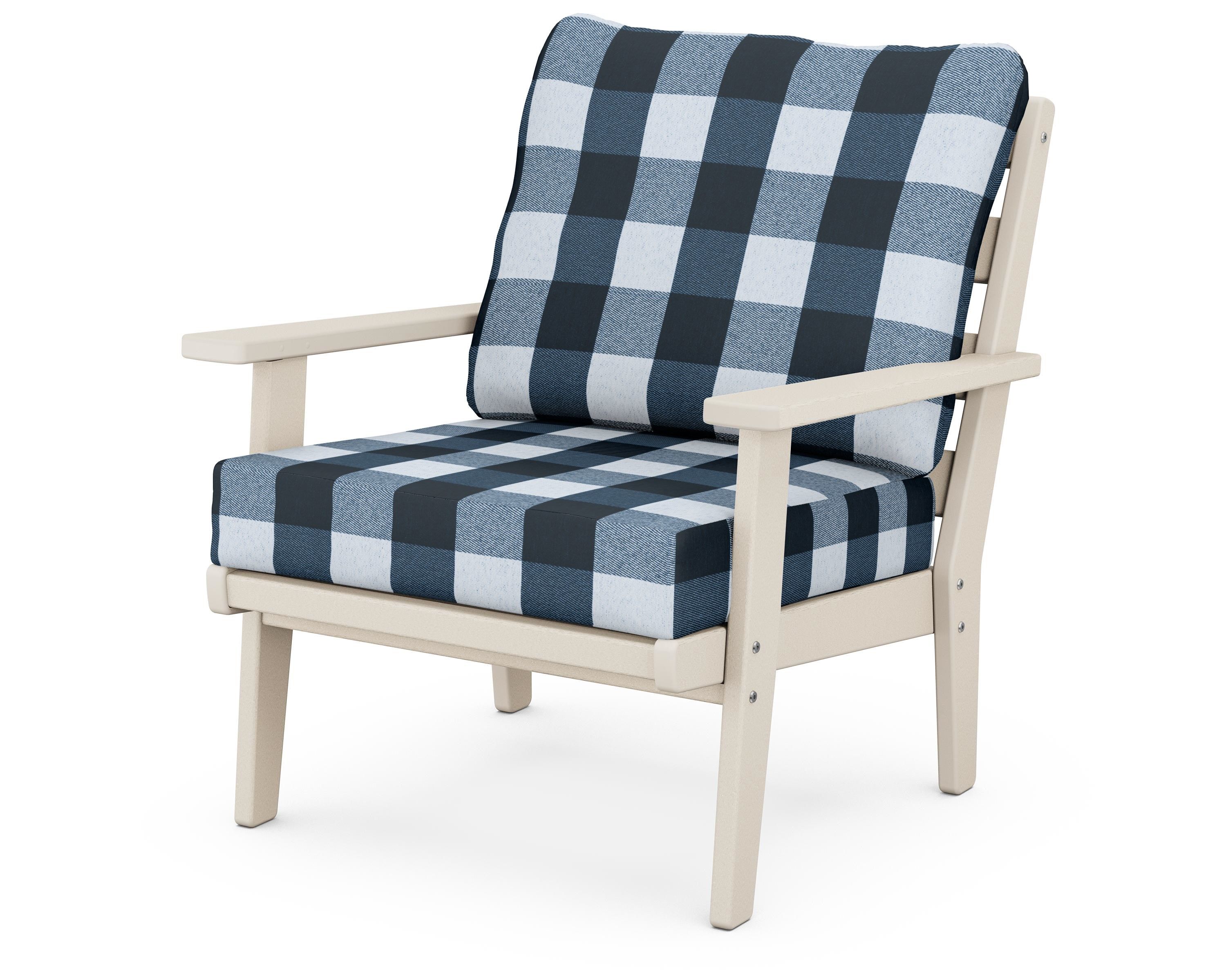 POLYWOOD® Grant Park Deep Seating Chair in Sand / Buffalo Plaid Marine Indigo