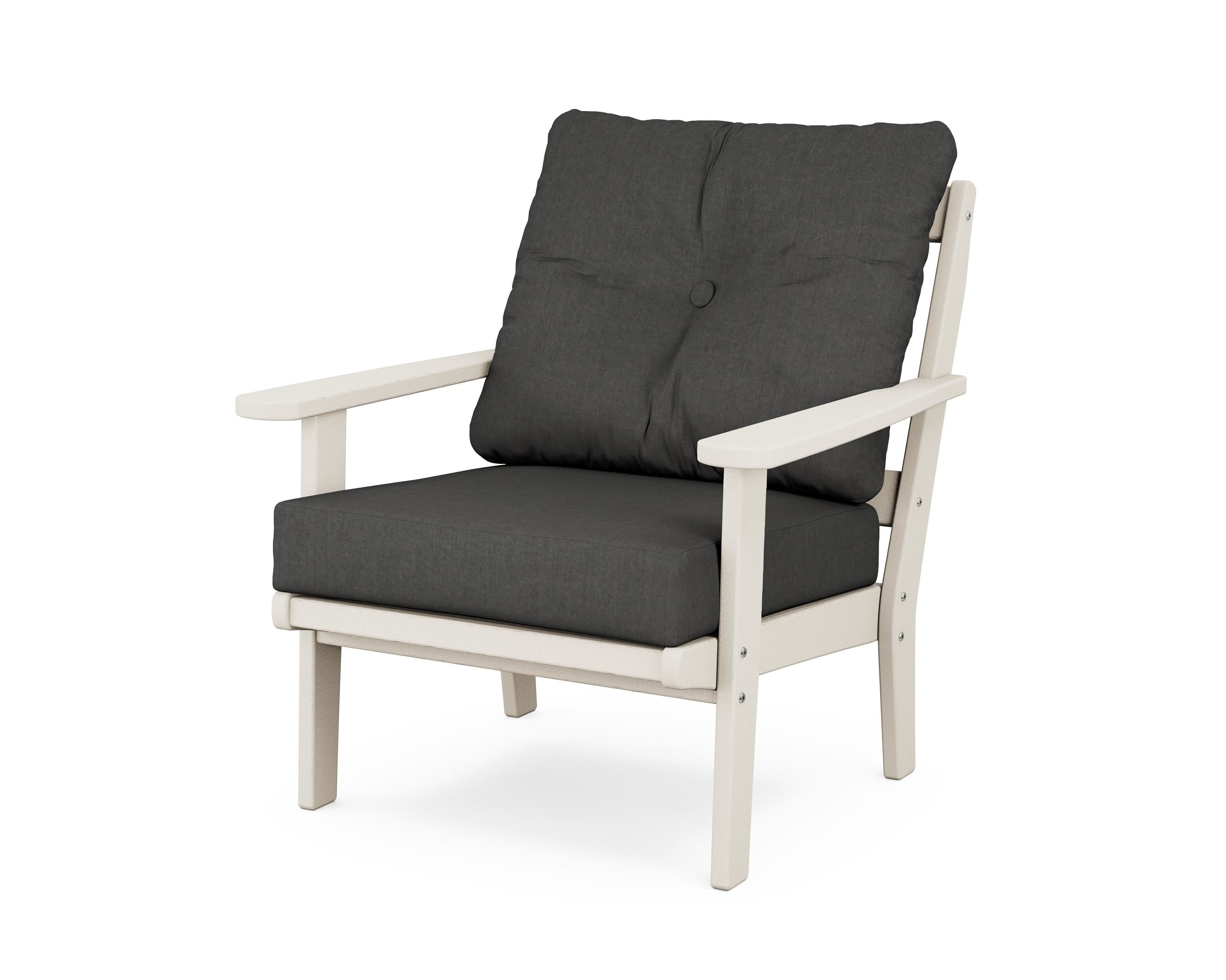 POLYWOOD® Mission Deep Seating Chair in Sand / Spectrum Carbon