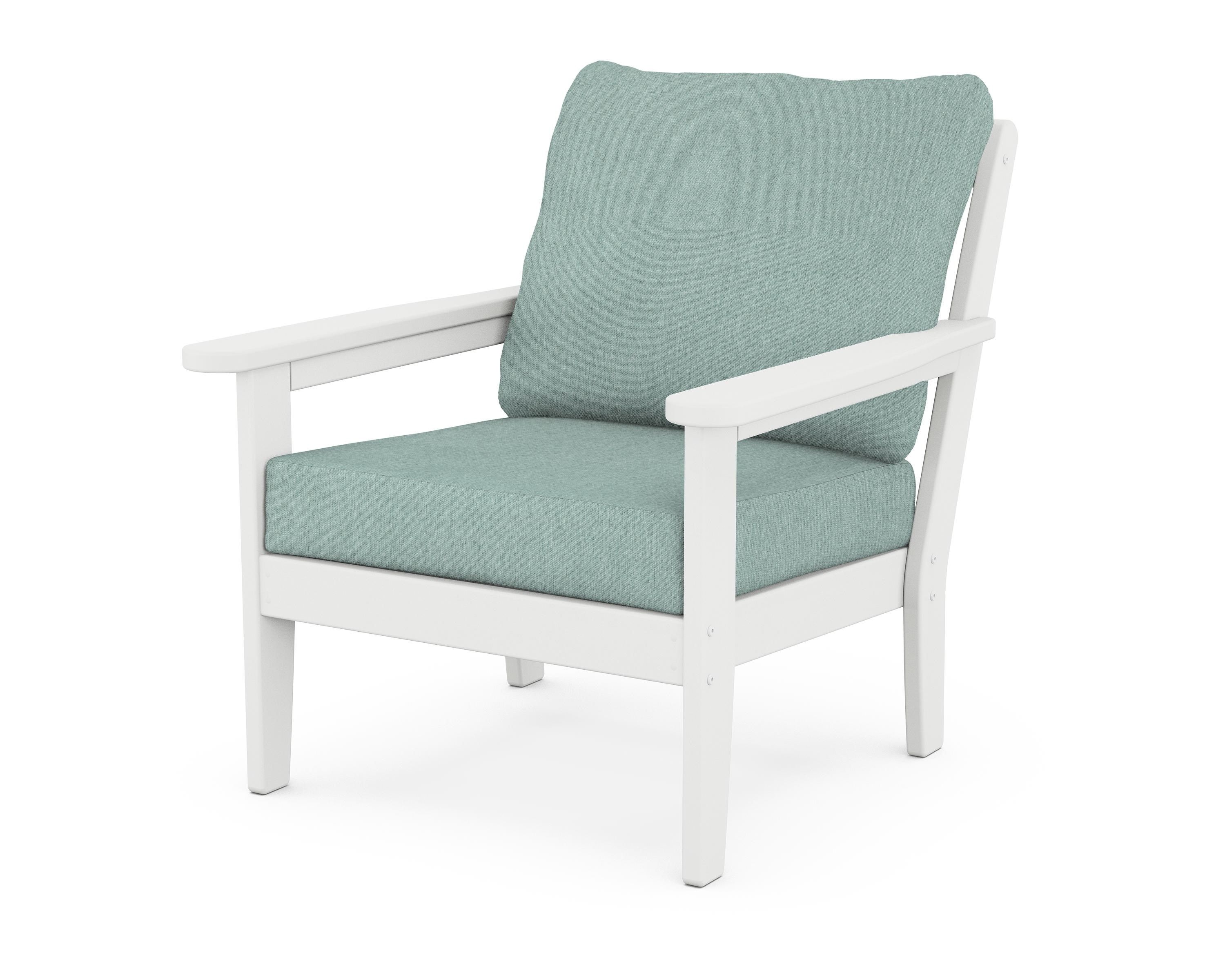 Country Living Cottage Deep Seating Chair in White / Glacier Spa