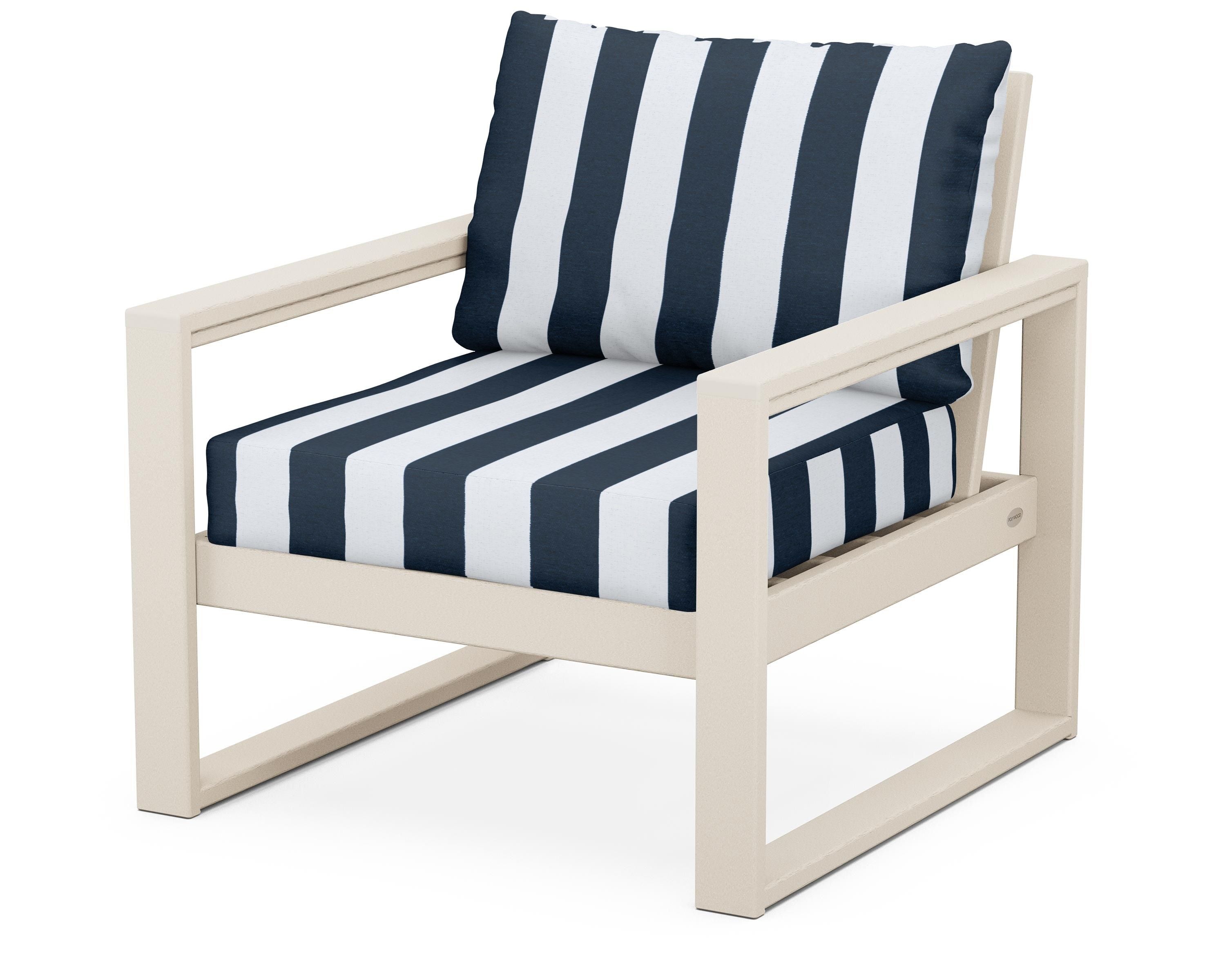 POLYWOOD® EDGE Club Chair in Sand / Cabana Stripe Marine Indigo