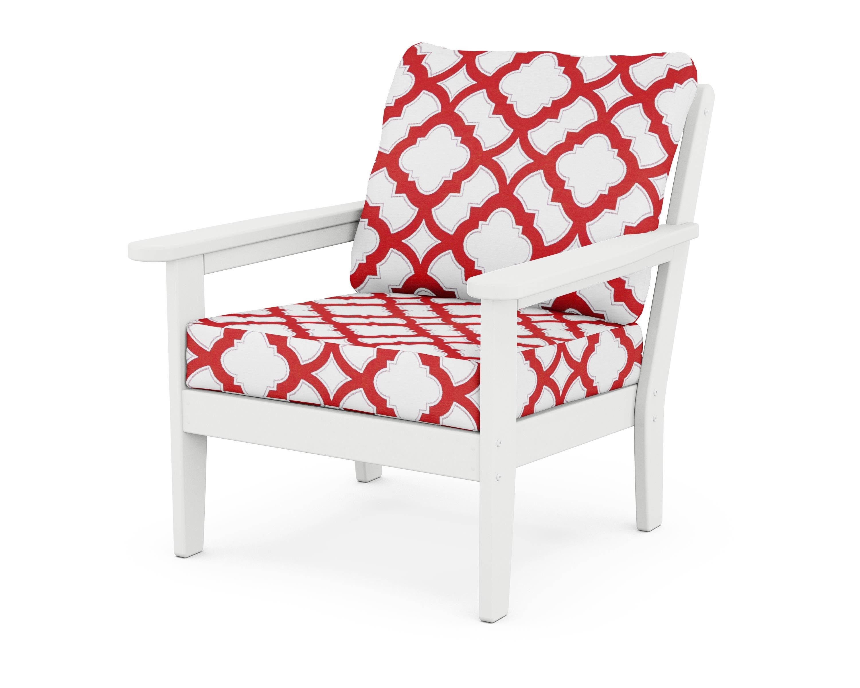 Country Living Cottage Deep Seating Chair in White / Trellis Crimson