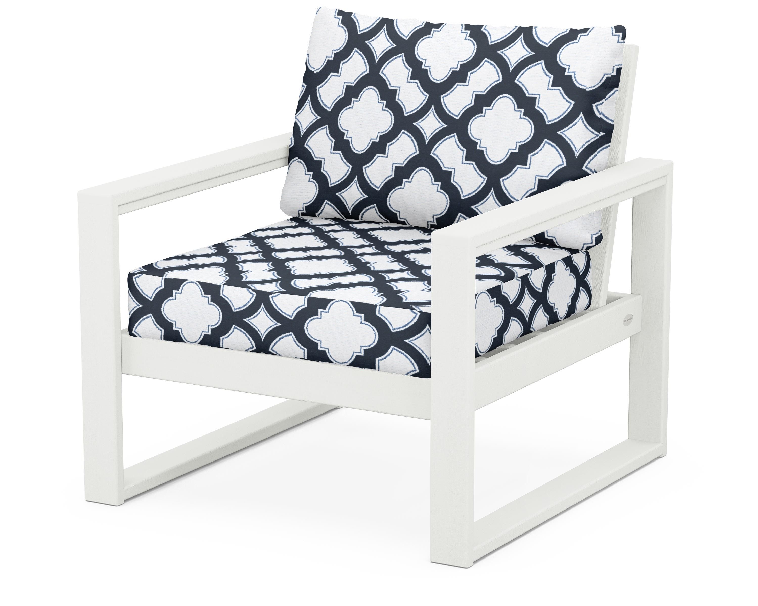 POLYWOOD® EDGE Club Chair in Vintage White / Trellis Marine Indigo