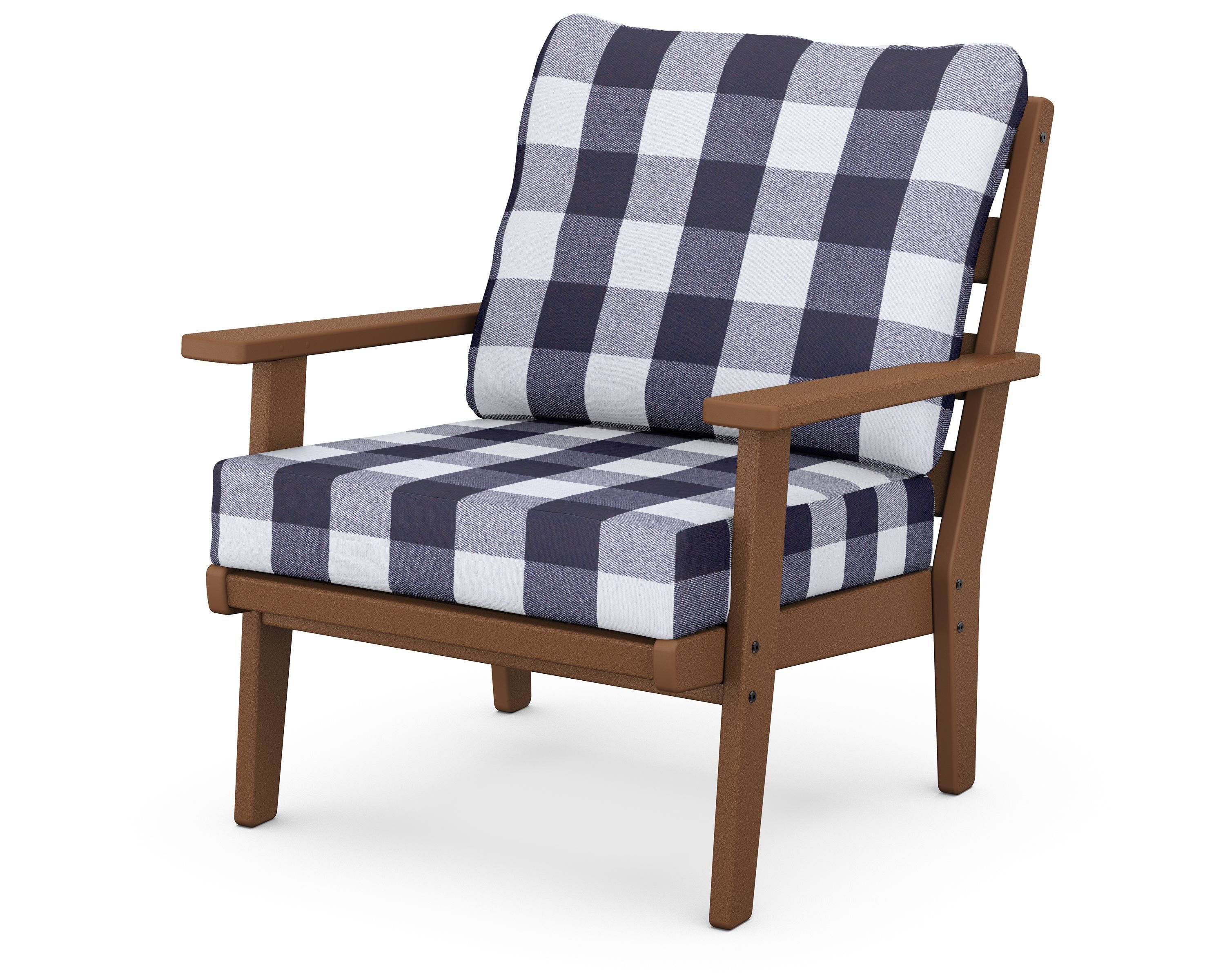 POLYWOOD® Grant Park Deep Seating Chair in Teak / Buffalo Plaid Navy