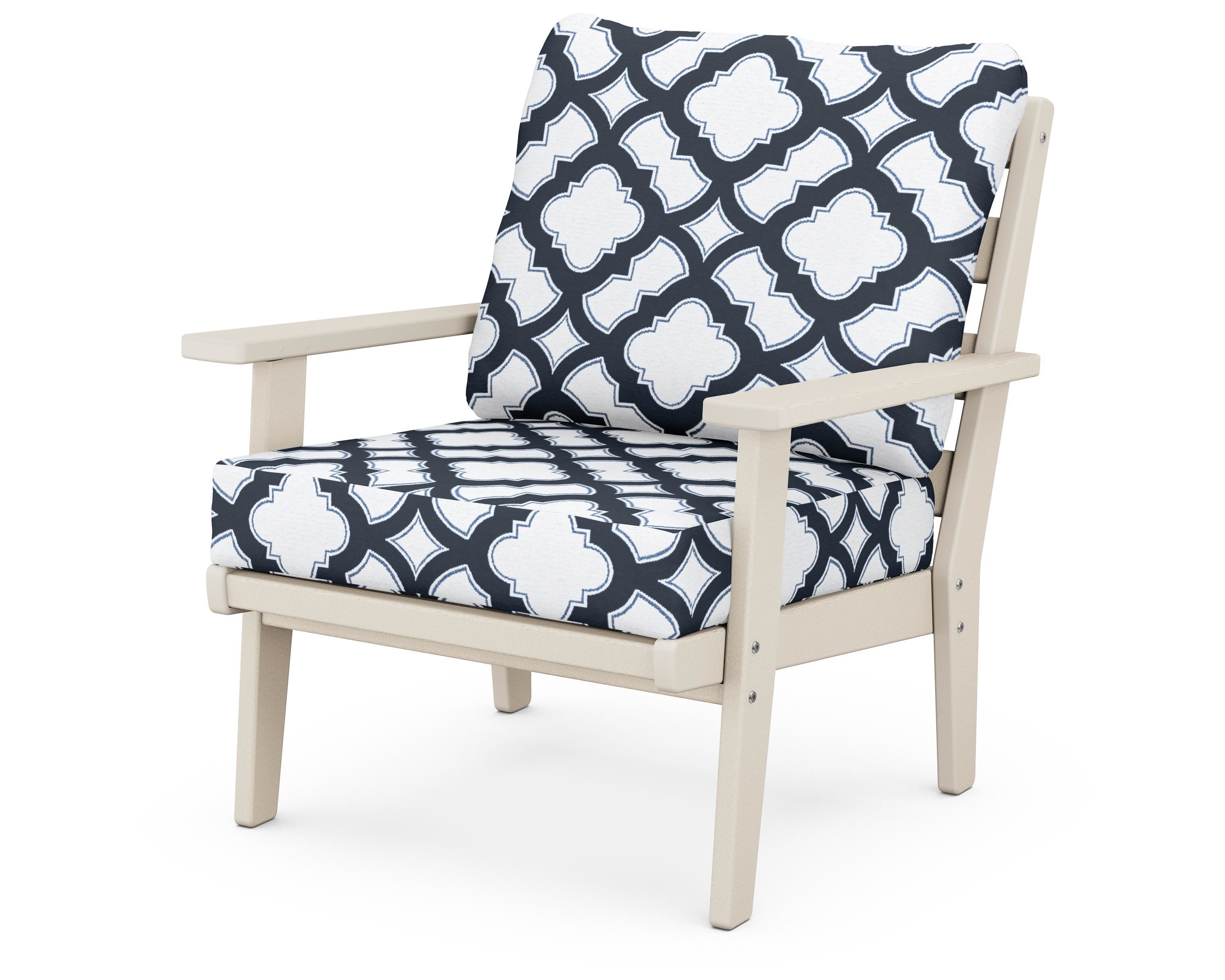 POLYWOOD® Grant Park Deep Seating Chair in Sand / Trellis Marine Indigo