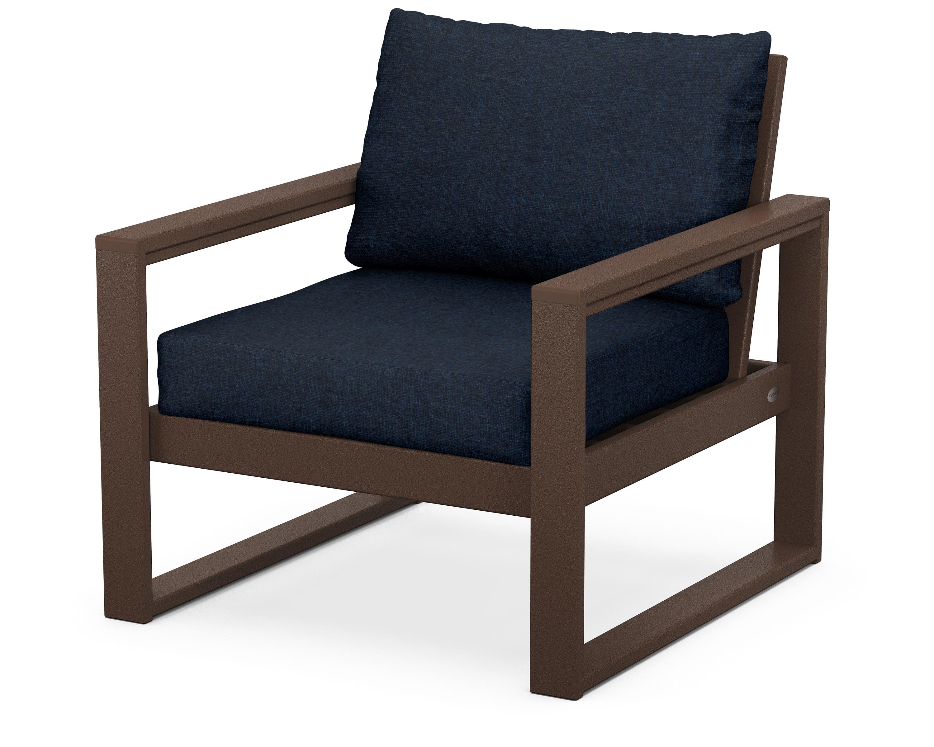POLYWOOD® EDGE Club Chair in Mahogany / Marine Indigo