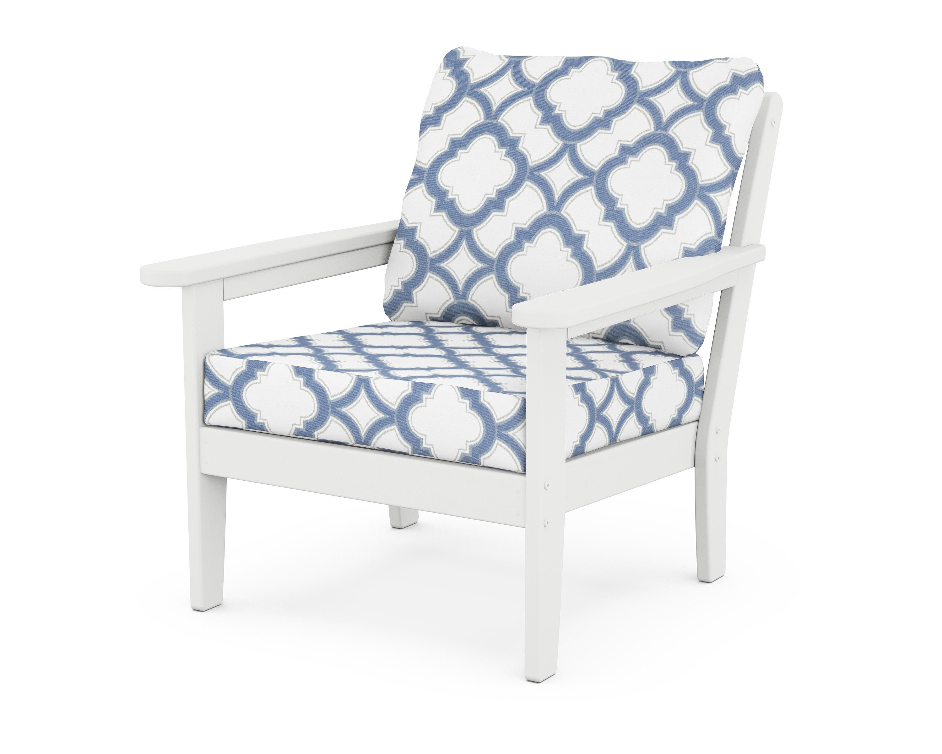 Country Living Cottage Deep Seating Chair in White / Trellis Sky Blue