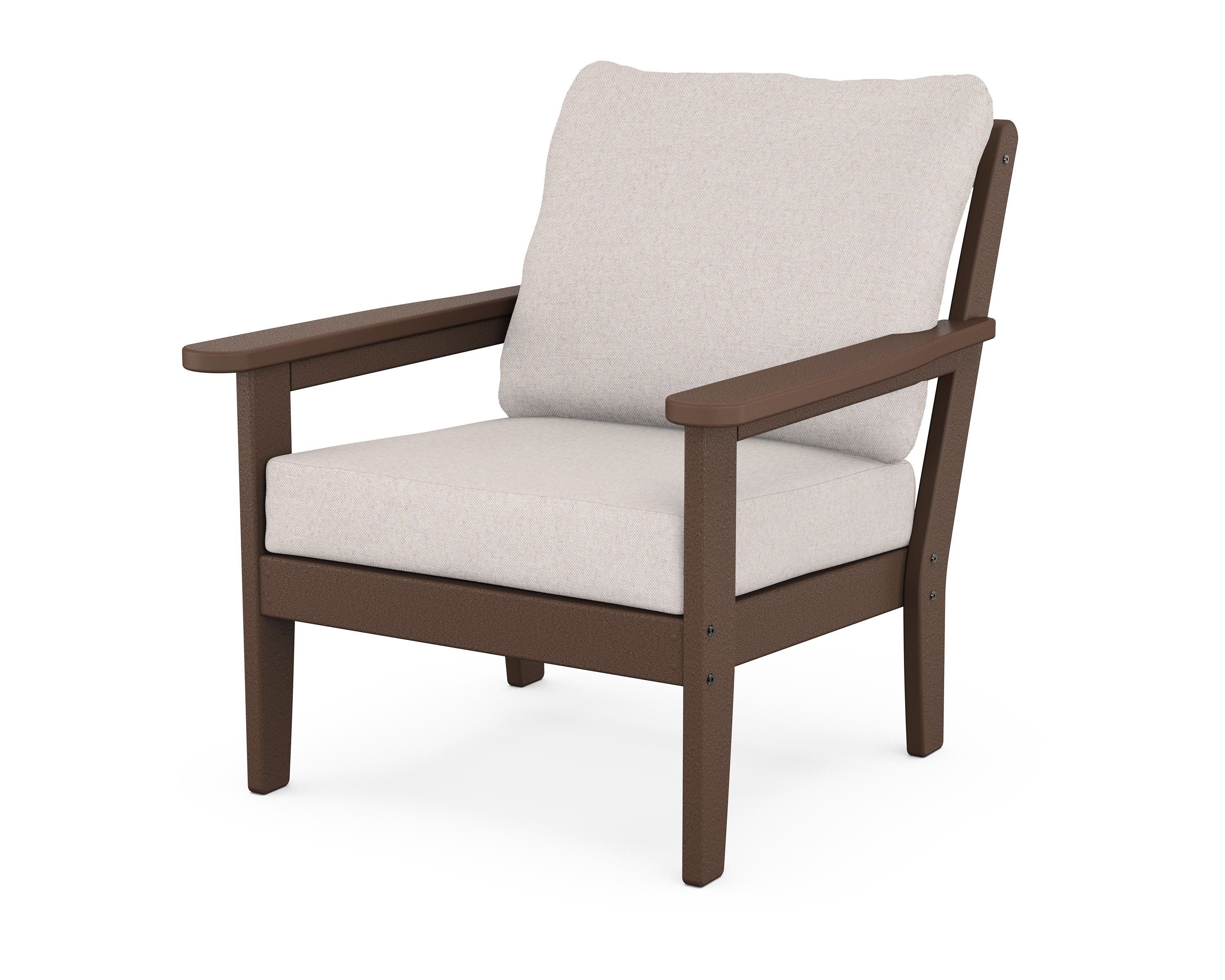 Country Living Cottage Deep Seating Chair in Mahogany / Dune Burlap