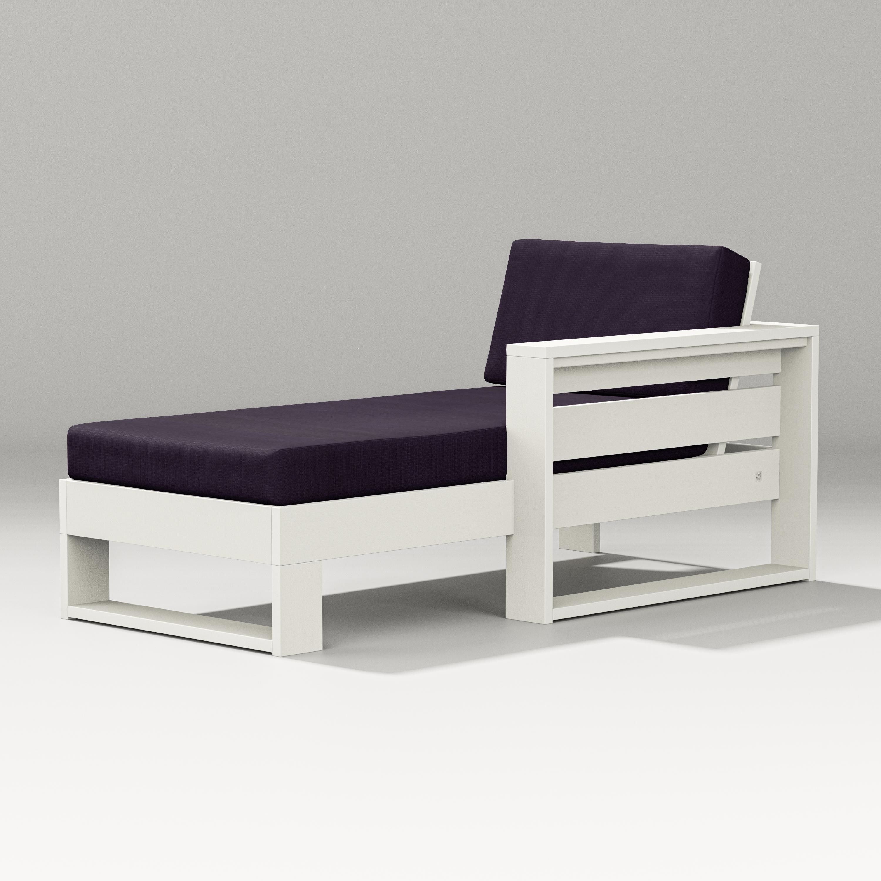 PW Designer Series Latitude Modular Right Arm Chaise in Vintage White / Navy Linen