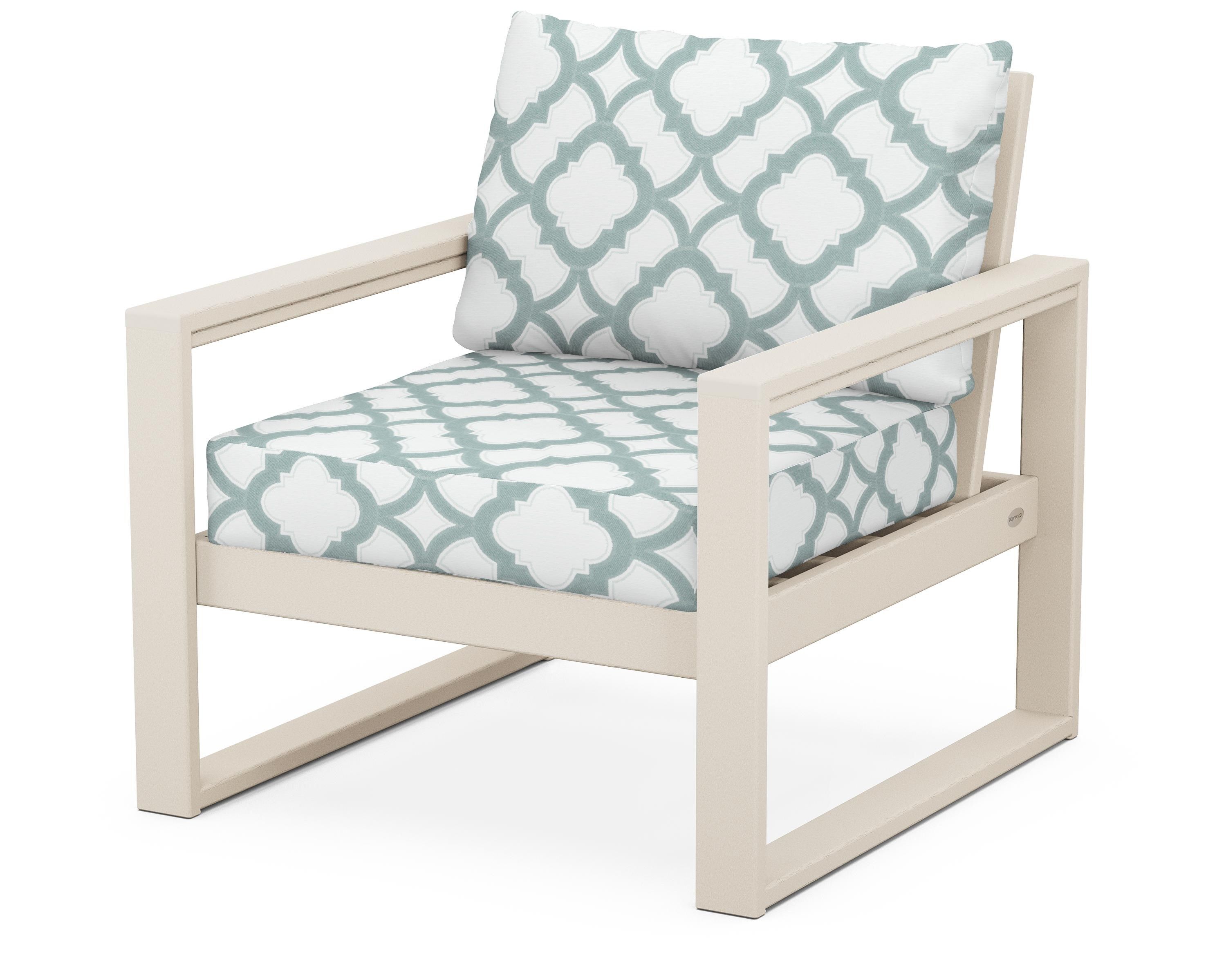 POLYWOOD® EDGE Club Chair in Sand / Trellis Glacier Spa