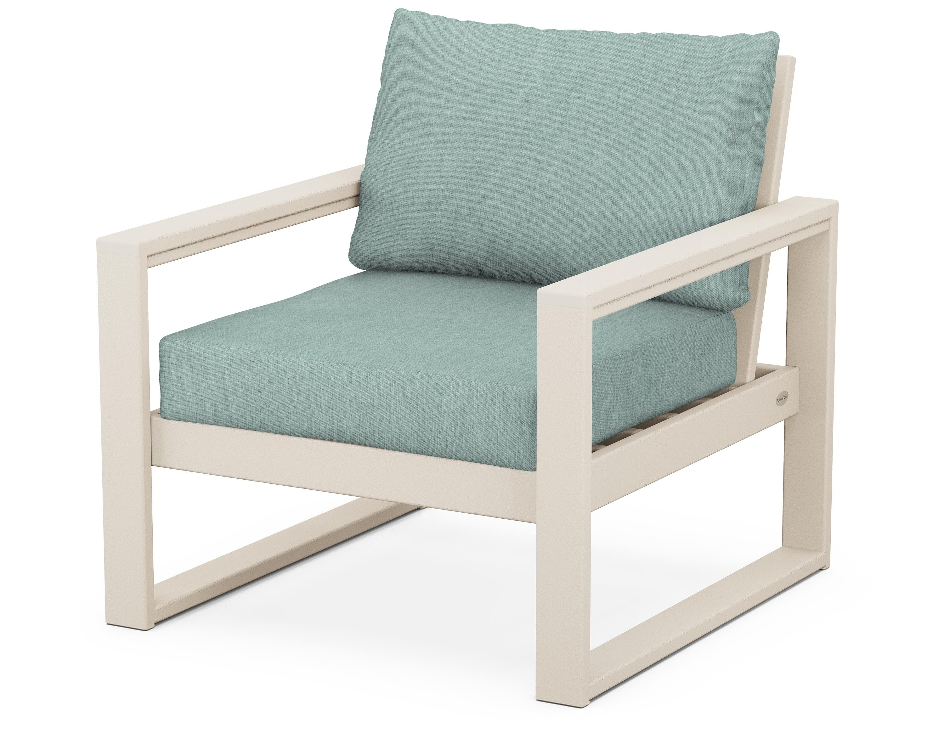 POLYWOOD® EDGE Club Chair in Sand / Glacier Spa