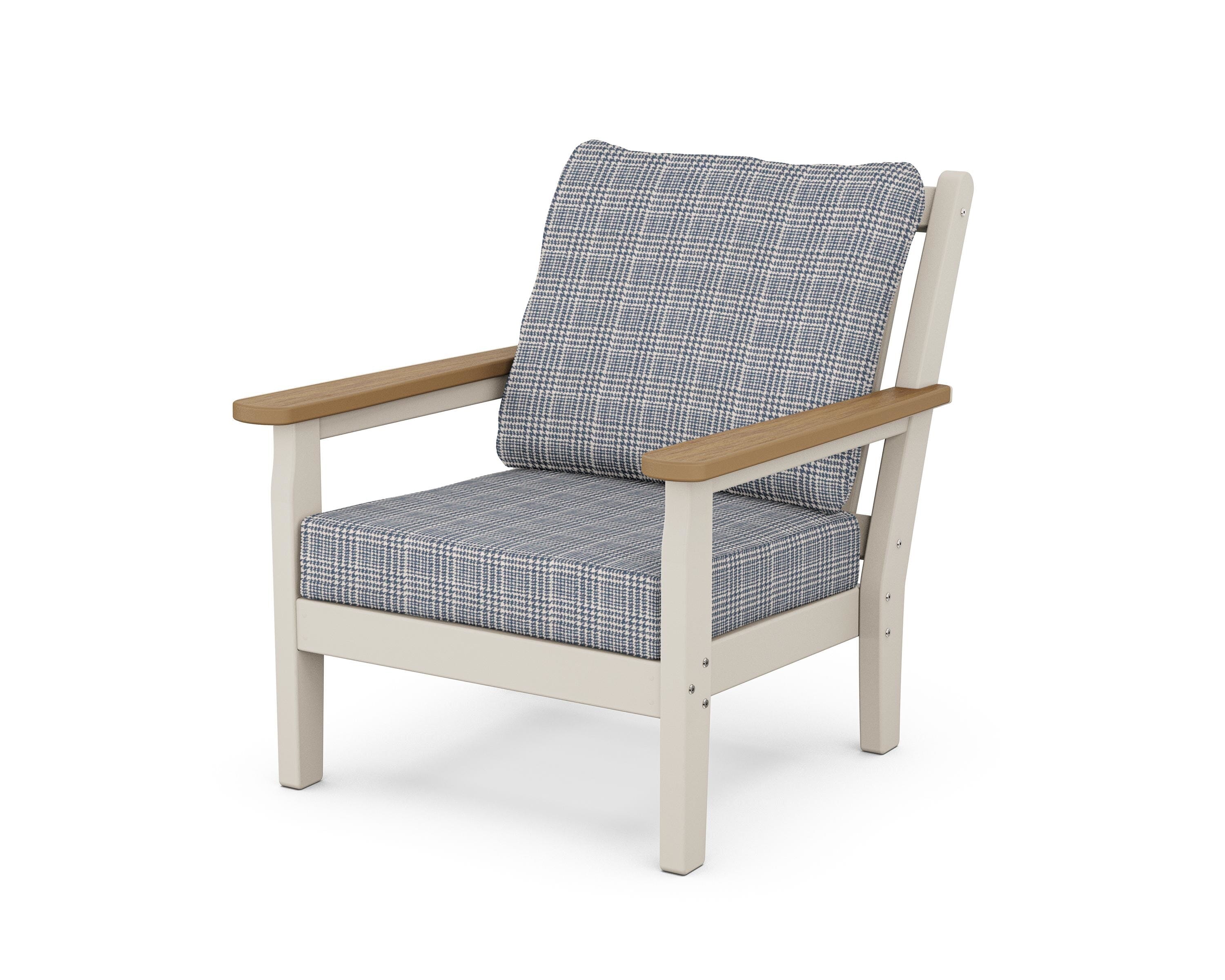 POLYWOOD® Chippendale Deep Seating Chair in Sand / Natural / Houndstooth Sky Blue