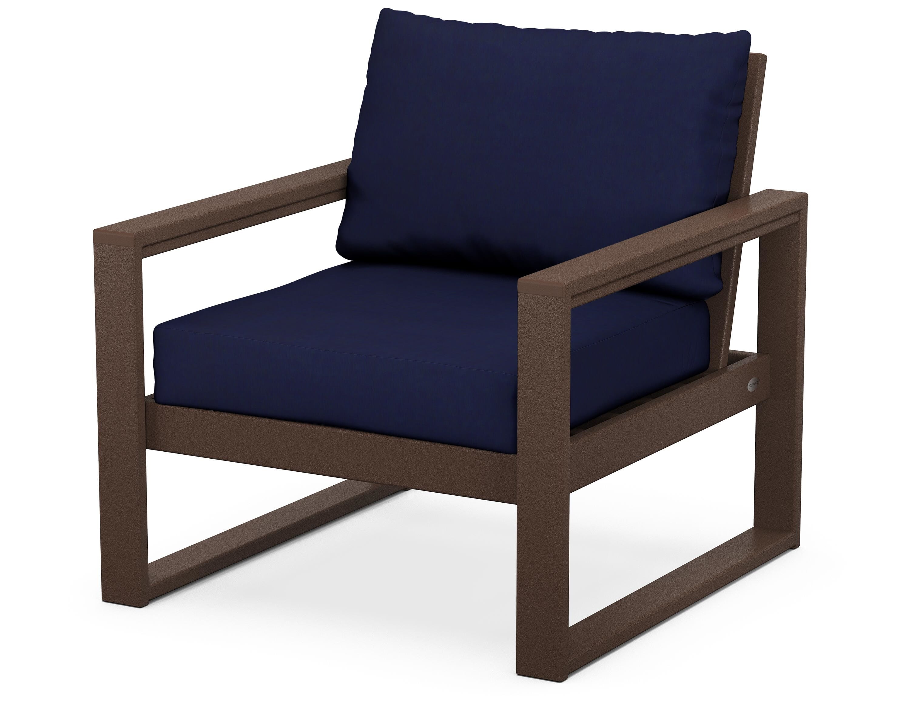 POLYWOOD® EDGE Club Chair in Mahogany / Navy