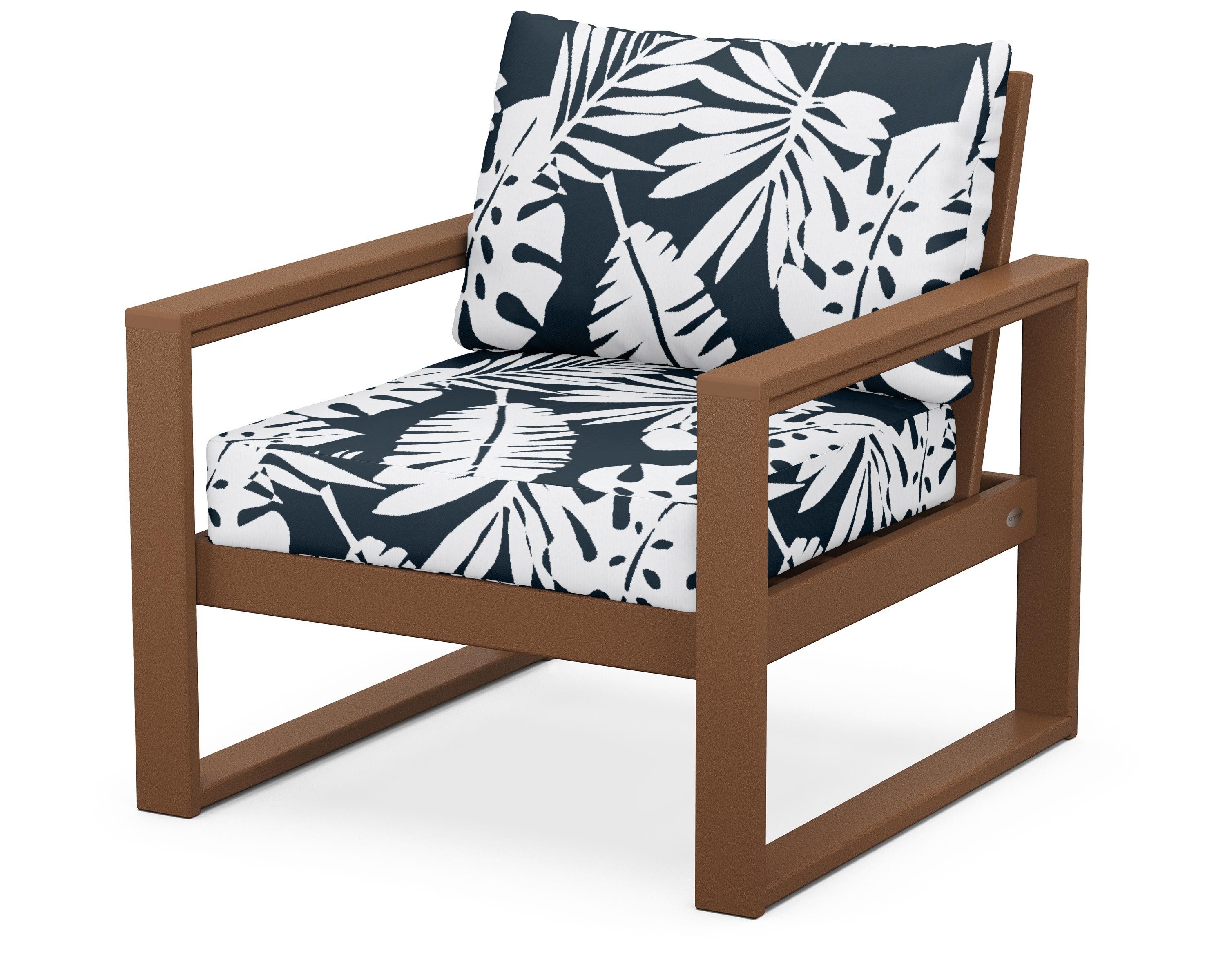 POLYWOOD® EDGE Club Chair in Teak / Leaf Marine Indigo