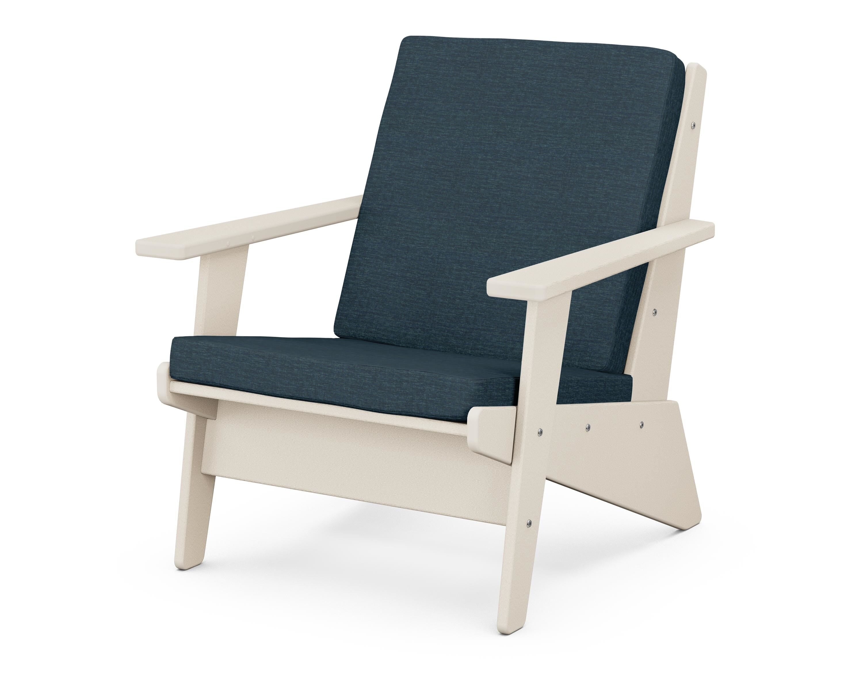 POLYWOOD® Riviera Modern Lounge Chair in Sand / Platform Indigo