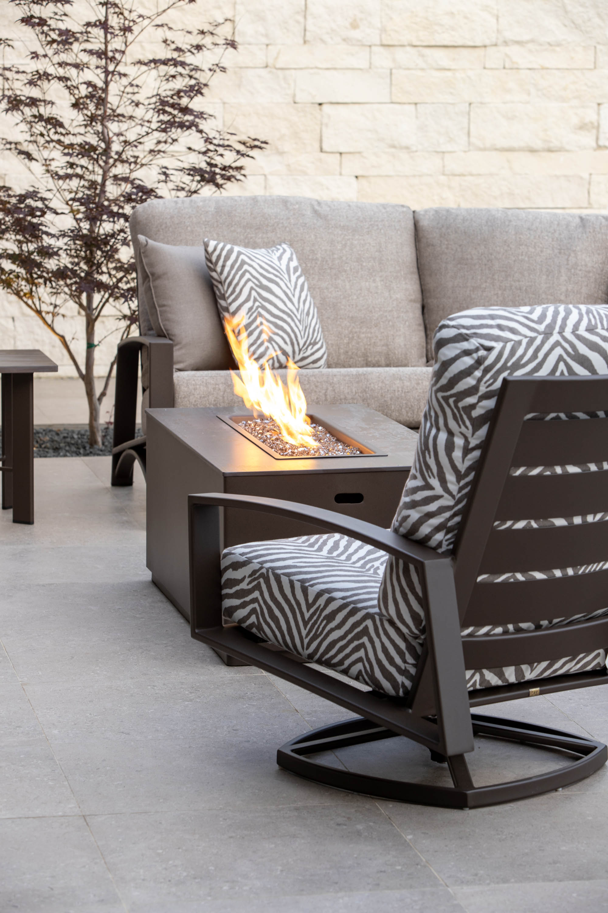 Arc Swivel Rocker Lounge Chair