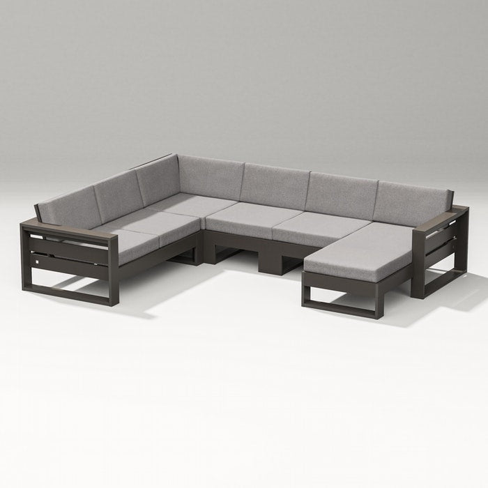 Latitude Corner Sectional With Right Chaise