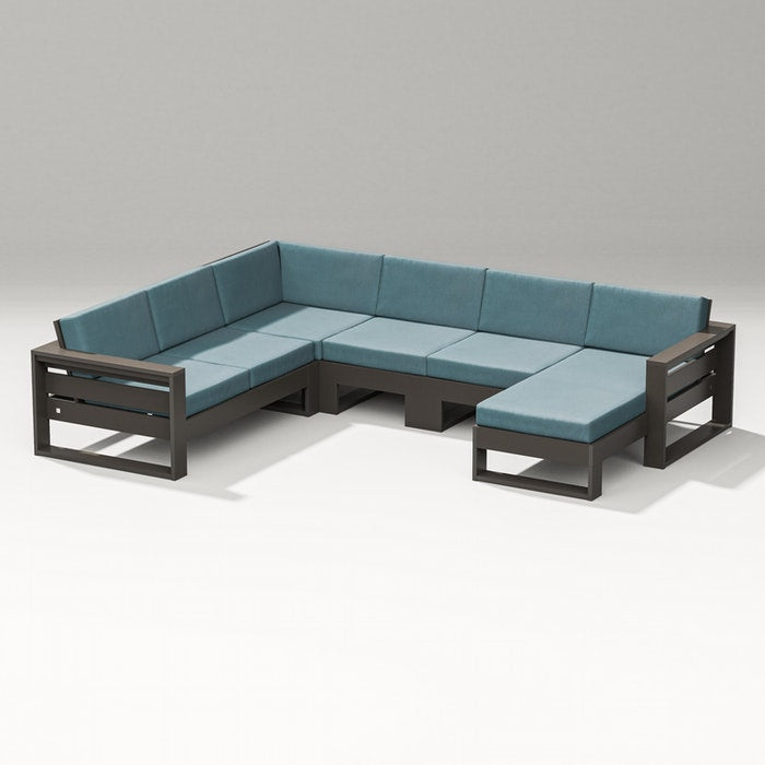 Latitude Corner Sectional With Right Chaise