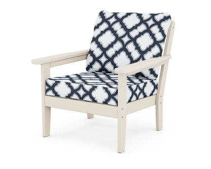 Country Living Cottage Deep Seating Chair in Sand / Trellis Marine Indigo