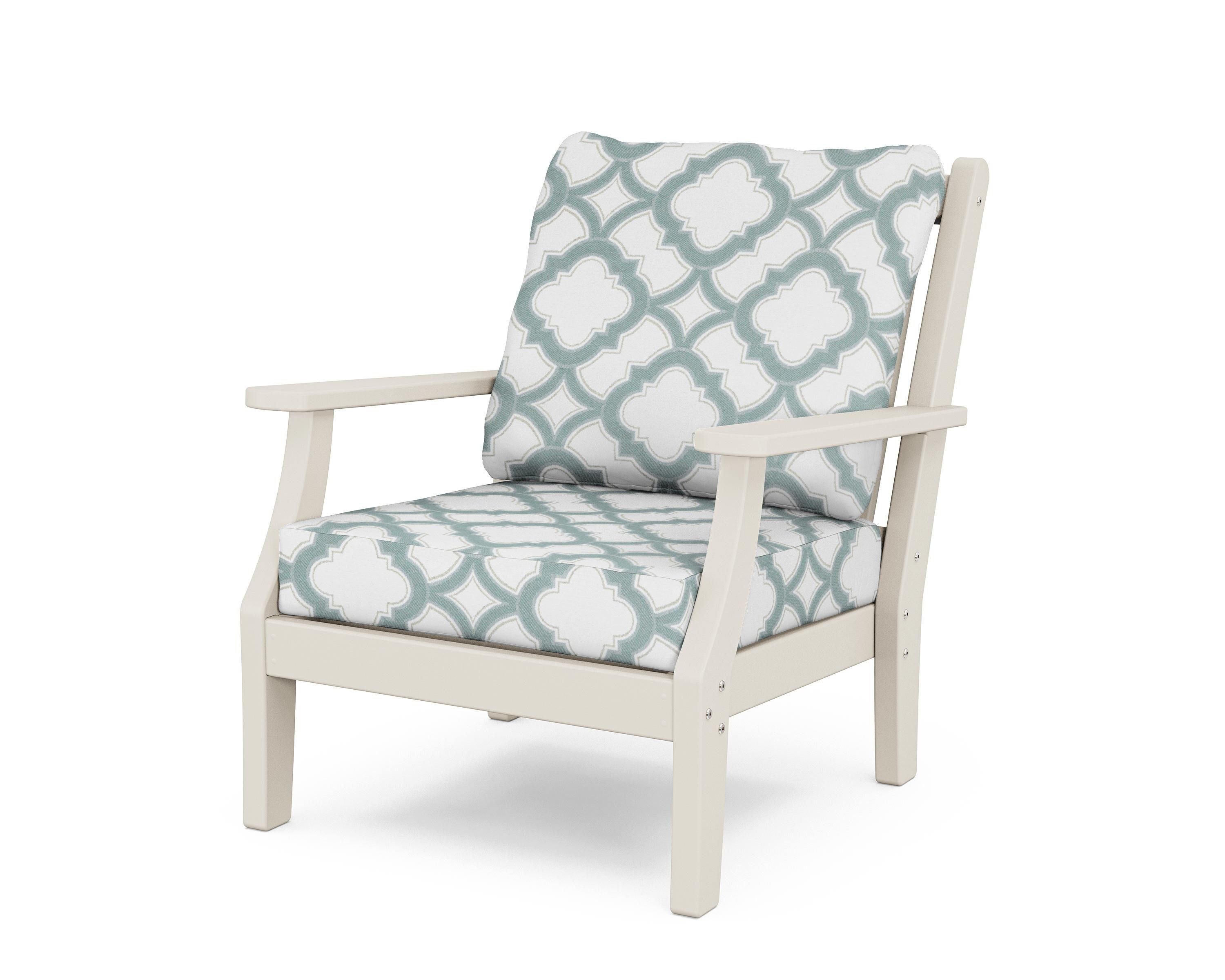 Country Living Wovendale Deep Seating Chair in Sand / Trellis Glacier Spa