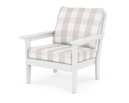 Country Living Cottage Deep Seating Chair in White / Buffalo Plaid Dune Burlap