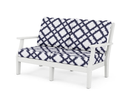 Martha Stewart by POLYWOOD® Chinoiserie Deep Seating Loveseat in White / Trellis Navy