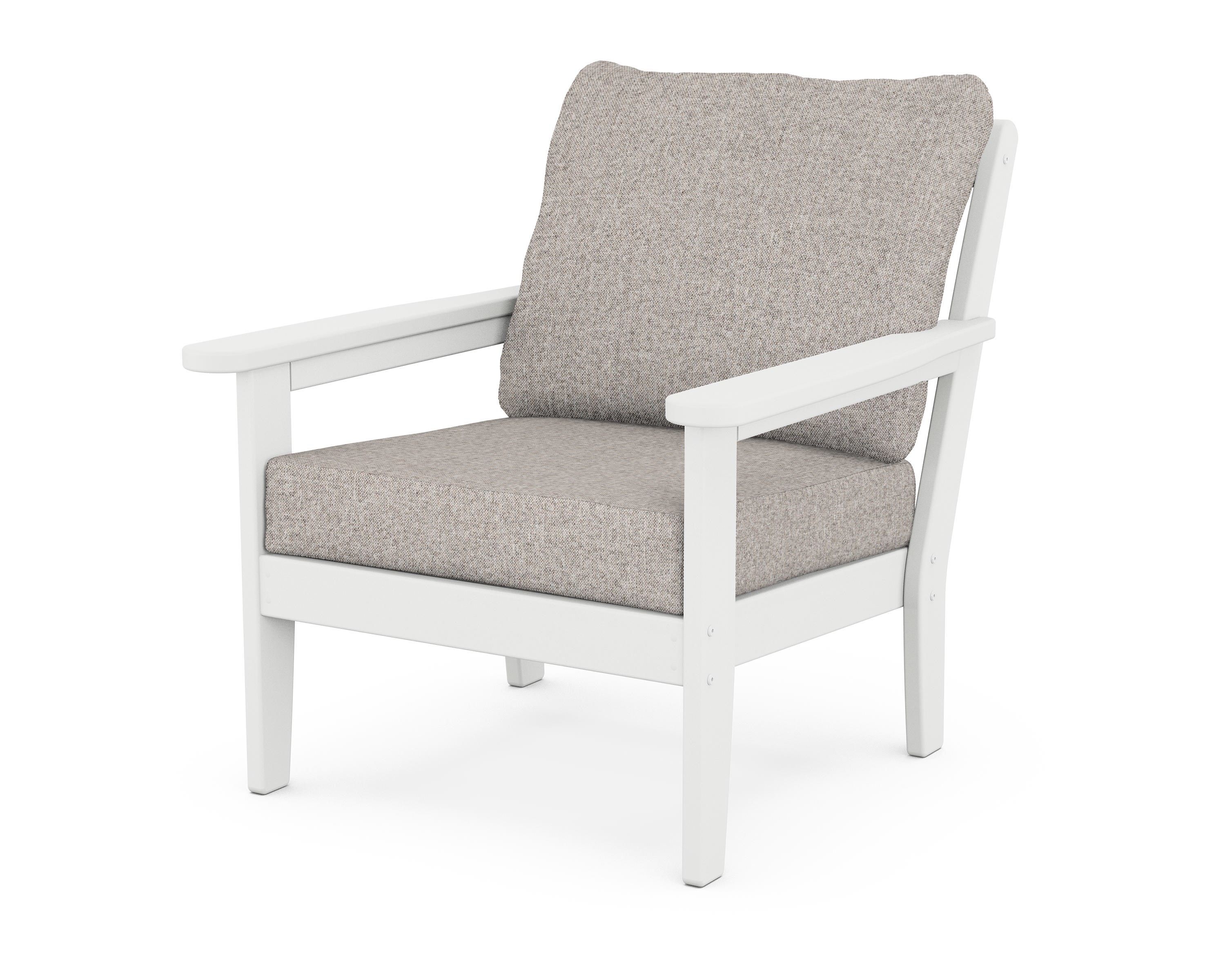 Country Living Cottage Deep Seating Chair in White / Weathered Tweed