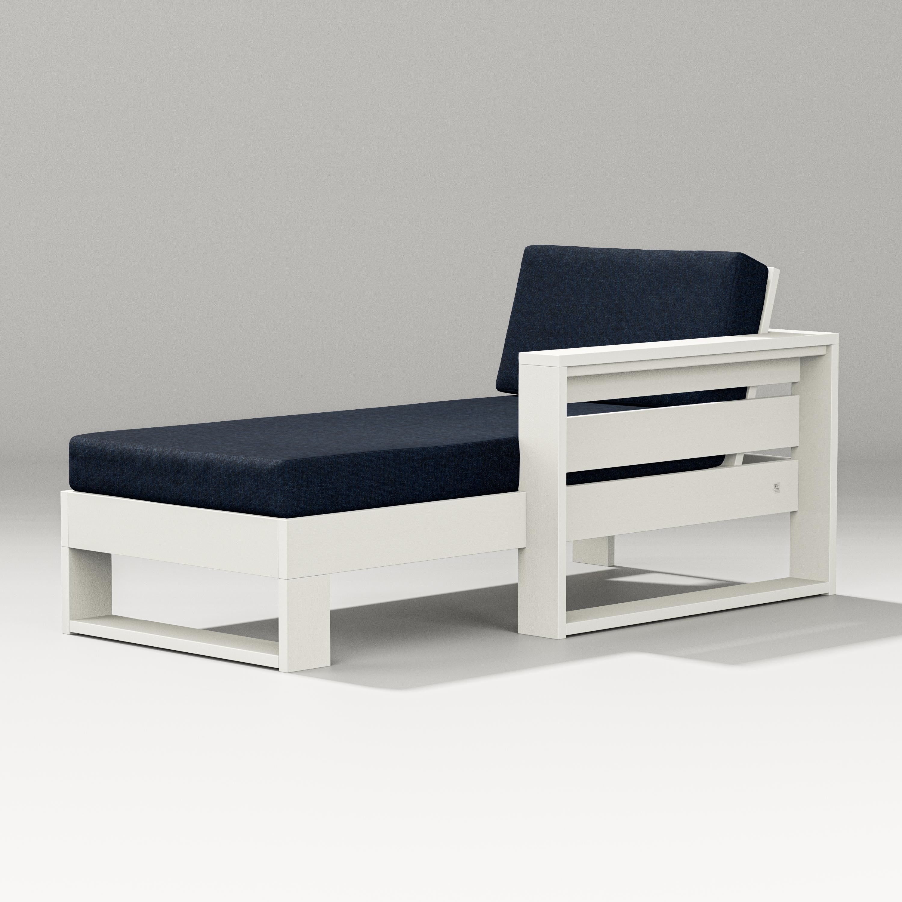 PW Designer Series Latitude Modular Right Arm Chaise in Vintage White / Marine Indigo