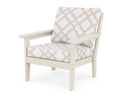 Country Living Cottage Deep Seating Chair in Sand / Trellis Dune Burlap