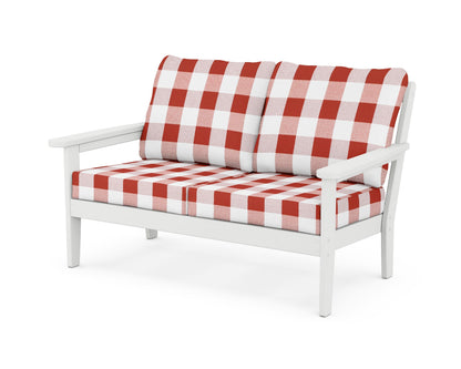 Country Living Cottage Deep Seating Loveseat in White / Buffalo Plaid Crimson