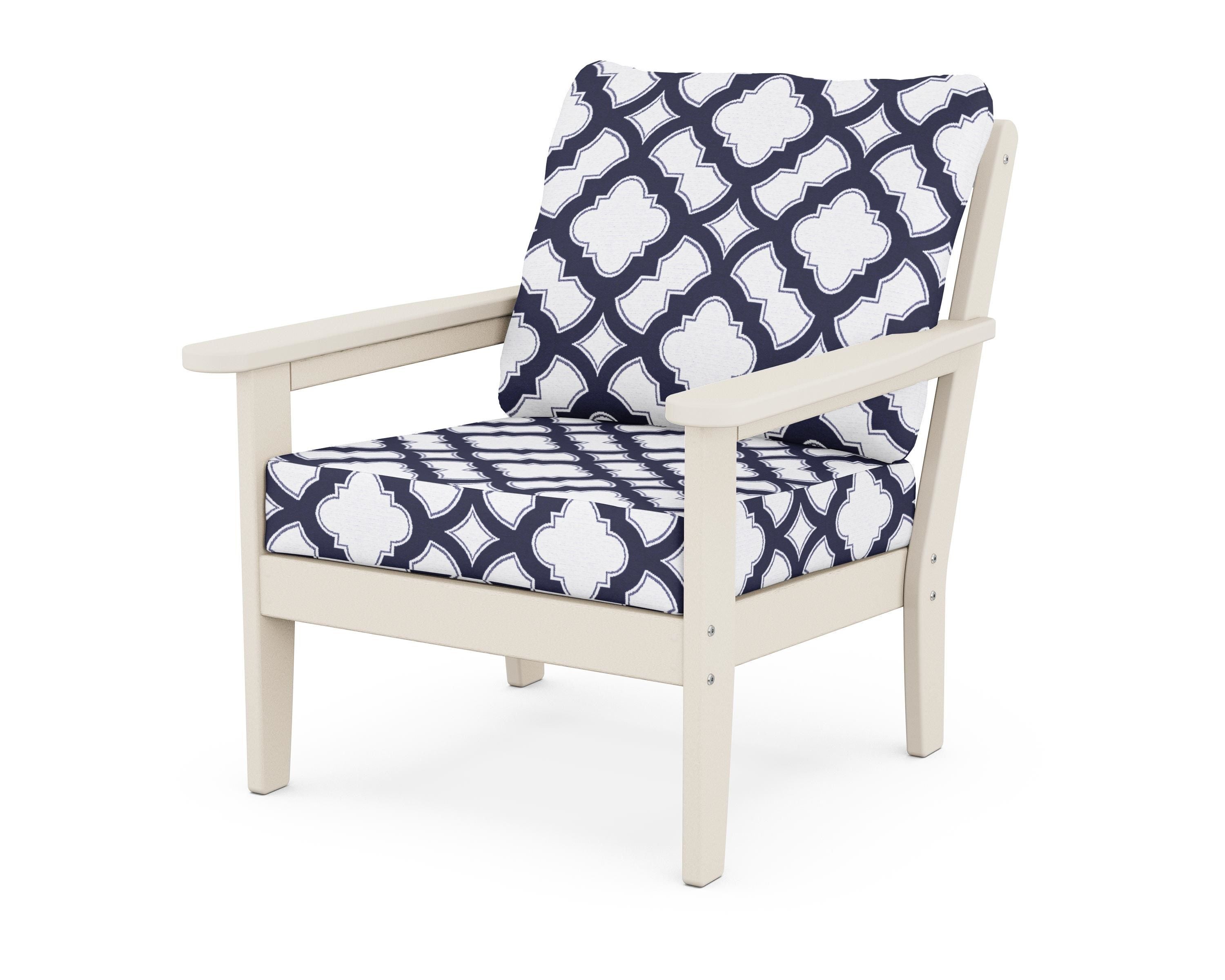 Country Living Cottage Deep Seating Chair in Sand / Trellis Navy