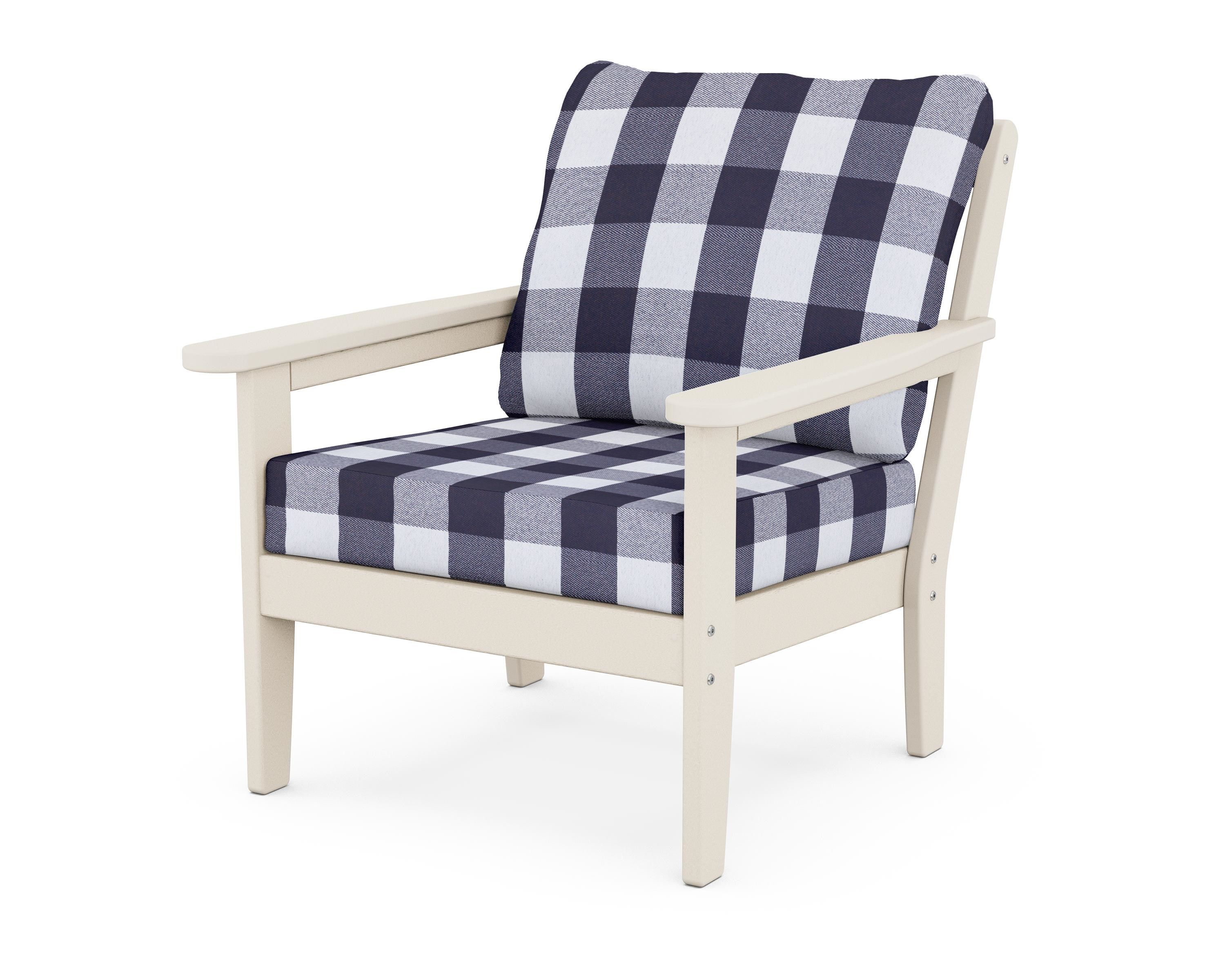 Country Living Cottage Deep Seating Chair in Sand / Buffalo Plaid Navy