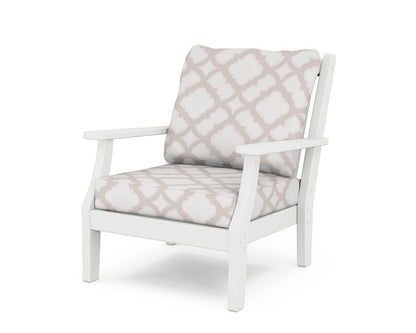 Country Living Wovendale Deep Seating Chair in White / Trellis Dune Burlap