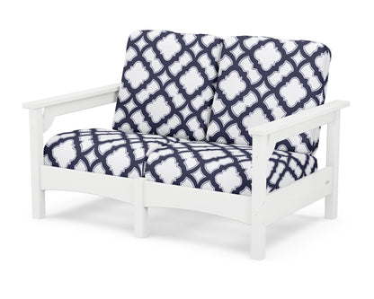 POLYWOOD® Club Loveseat in White / Trellis Navy