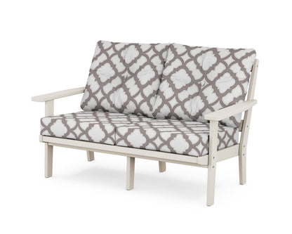POLYWOOD® Prairie Deep Seating Loveseat in Sand / Trellis Grey Mist
