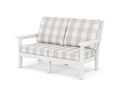 POLYWOOD® Chippendale Deep Seating Loveseat in White / Buffalo Plaid Dune Burlap