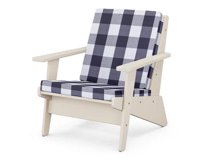 POLYWOOD® Riviera Modern Lounge Chair in Sand / Buffalo Plaid Navy
