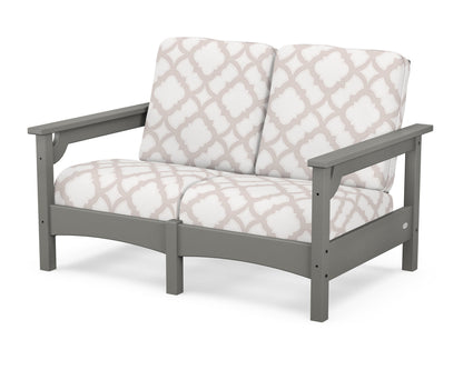 POLYWOOD® Club Loveseat in Slate Grey / Trellis Dune Burlap