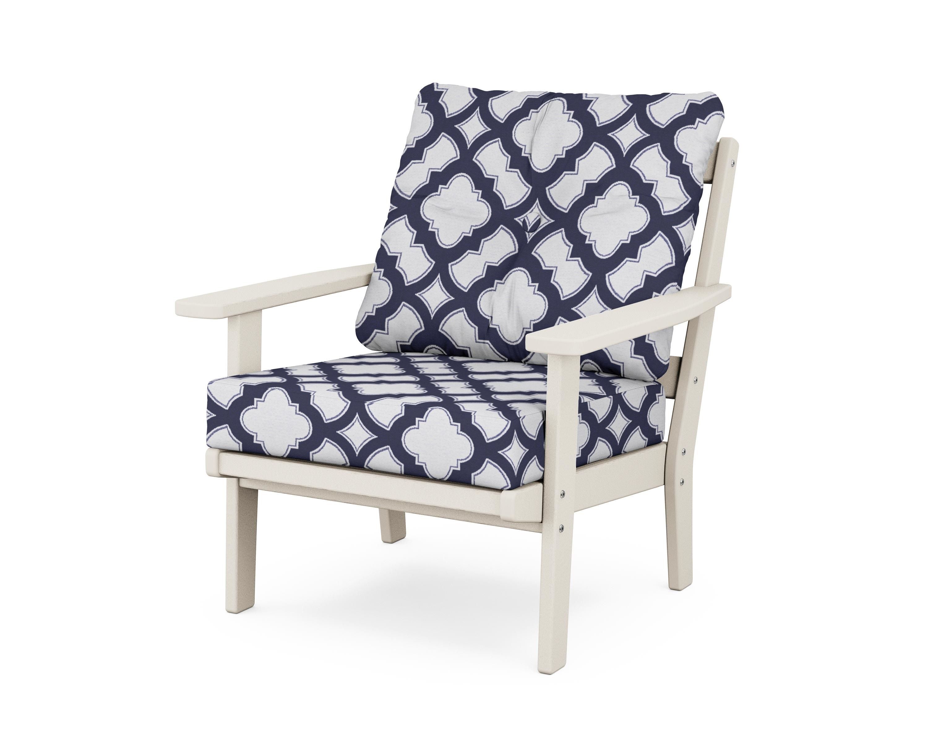 POLYWOOD® Prairie Deep Seating Chair in Sand / Trellis Navy