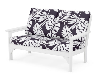 POLYWOOD® Vineyard Deep Seating Loveseat in White / Leaf Navy