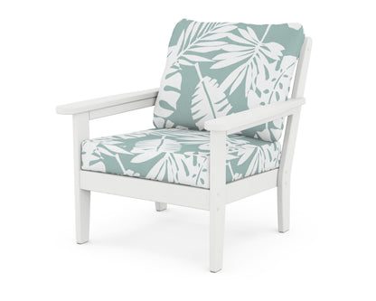 Country Living Cottage Deep Seating Chair in White / Leaf Glacier Spa