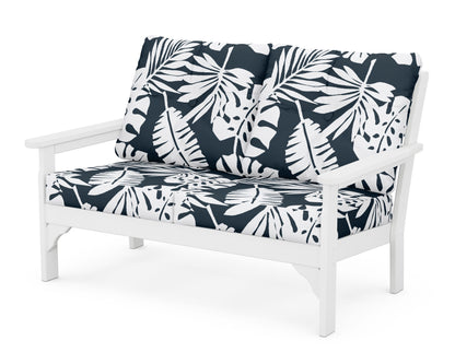 POLYWOOD® Vineyard Deep Seating Loveseat in White / Leaf Marine Indigo