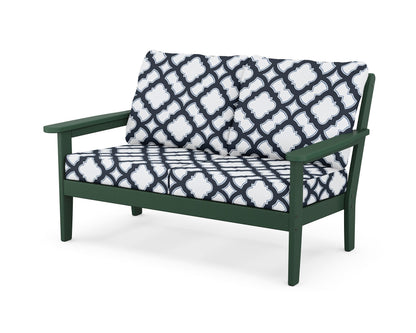 Country Living Cottage Deep Seating Loveseat in Green / Trellis Marine Indigo