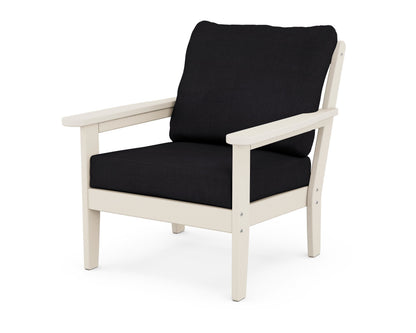 Country Living Cottage Deep Seating Chair in Sand / Midnight Linen