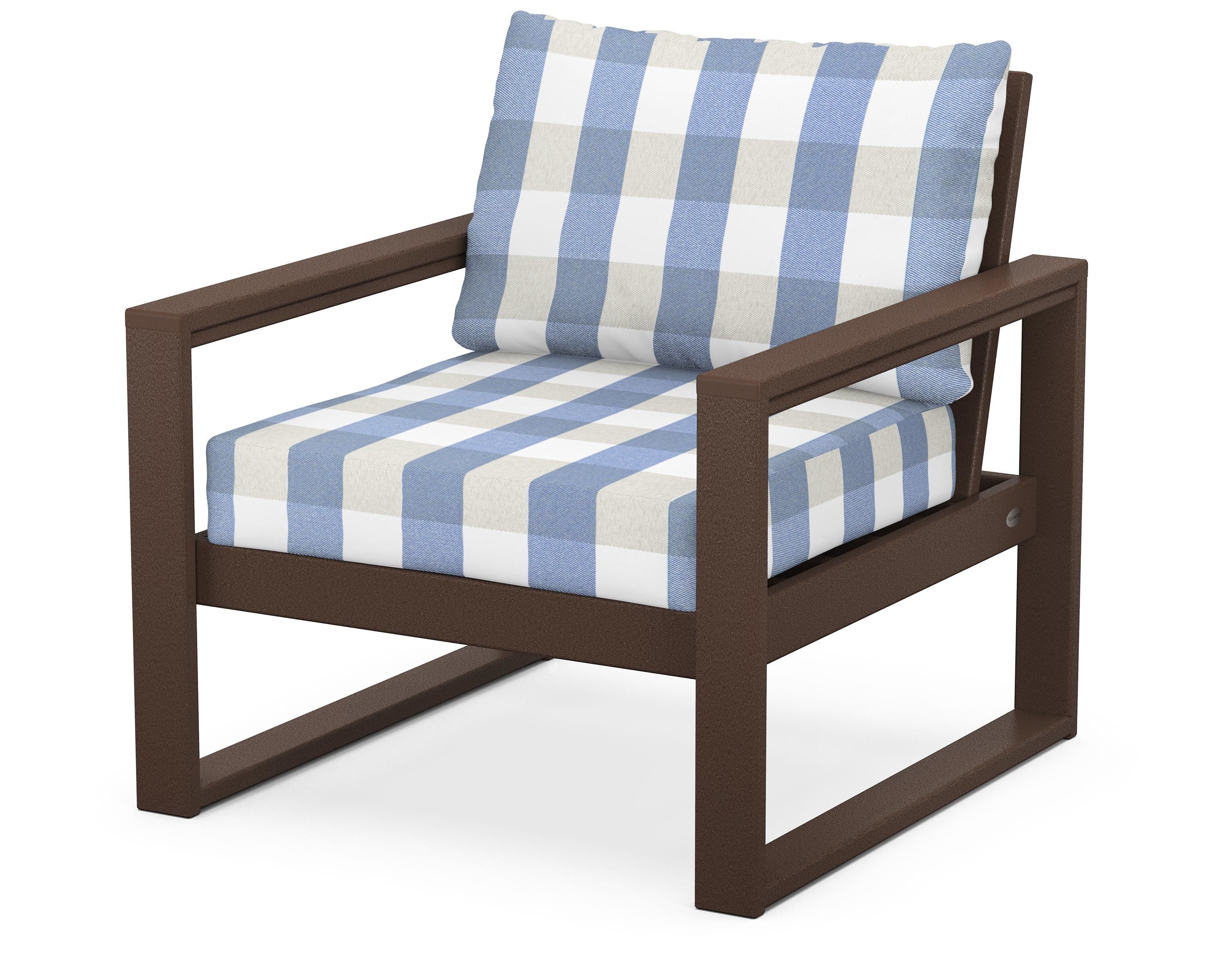POLYWOOD® EDGE Club Chair in Mahogany / Buffalo Plaid Sky Blue